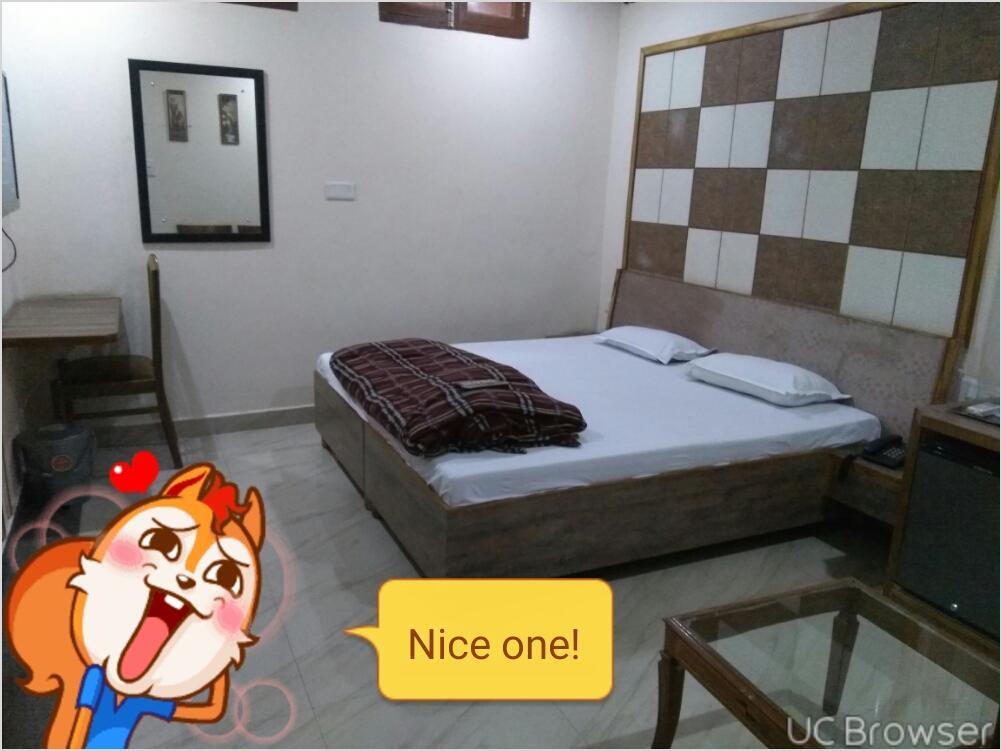 Hotel Palace Hoshiarpur Екстер'єр фото